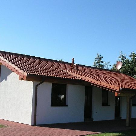 M1 Ferienhaus Mit Garten, Terrasse Und Carport บุทยาดิงเงน ภายนอก รูปภาพ