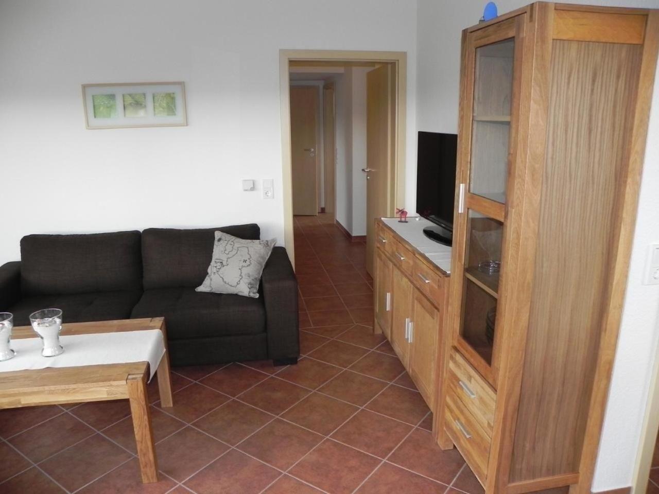 M1 Ferienhaus Mit Garten, Terrasse Und Carport บุทยาดิงเงน ภายนอก รูปภาพ